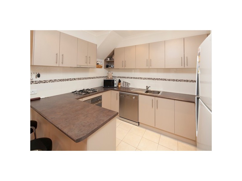 8/42 Liege Avenue, Noble Park VIC 3174