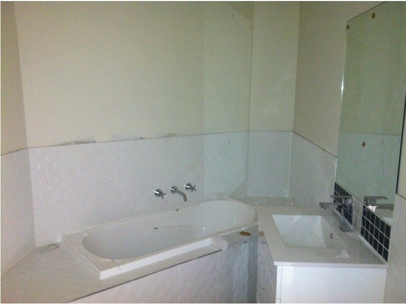 3/12 Prunus Gr, Doveton VIC 3177