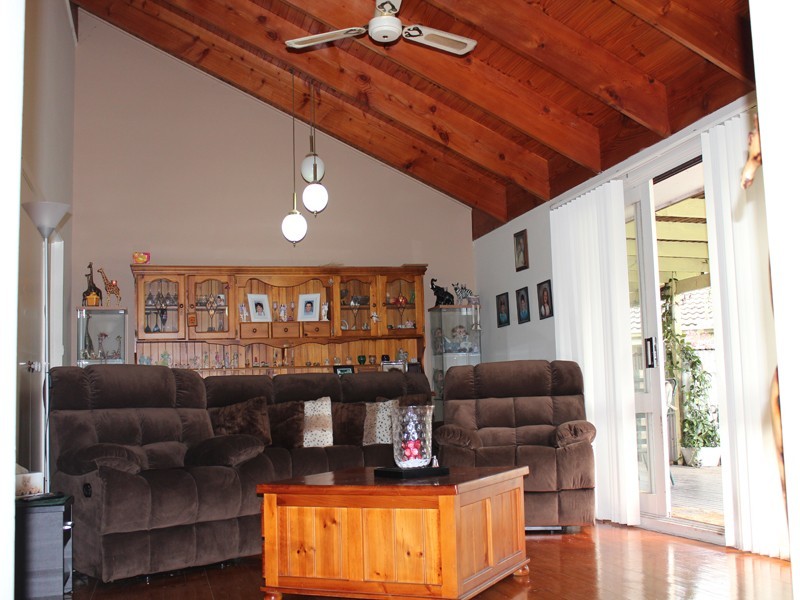 55 Mossgiel Park Drive, Endeavour Hills VIC 3802