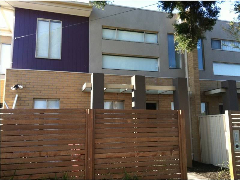 1b Cullimore Ct, Dandenong VIC 3175