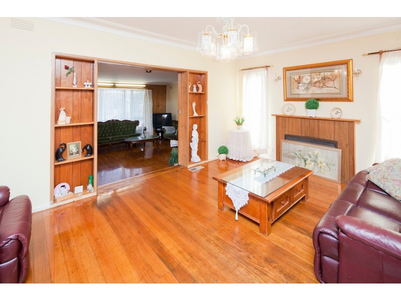 9 Maurice St, Dandenong VIC 3175