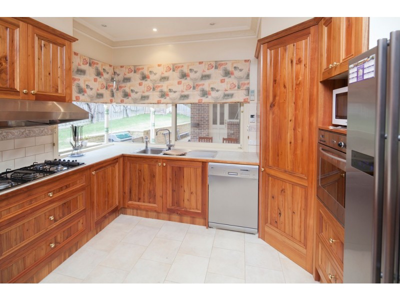 12 Milparinka Way, Berwick VIC 3806