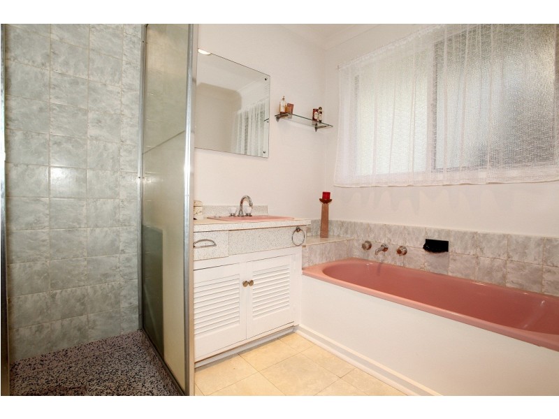 4 Youk court, Keysborough VIC 3173