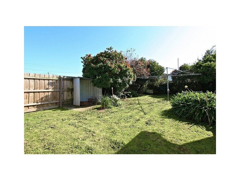 76 Paperbark street, Doveton VIC 3177