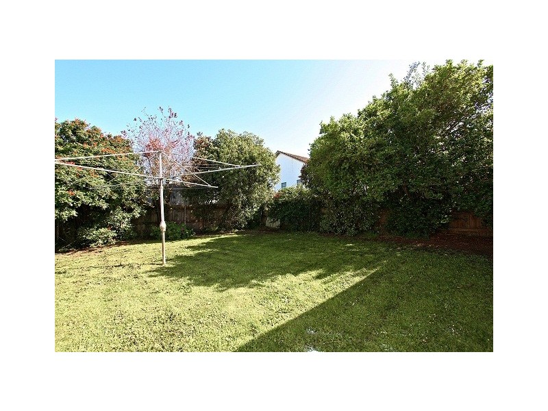 76 Paperbark street, Doveton VIC 3177