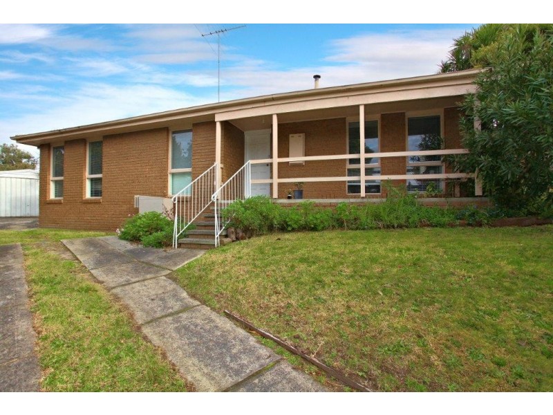 6 Marra Court, Endeavour Hills VIC 3802