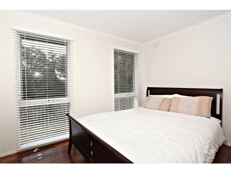 6 Marra Court, Endeavour Hills VIC 3802