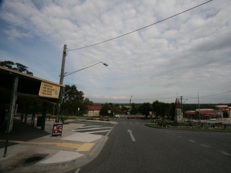 1110 Nar Nar Goon – Longwarry Road, Garfield VIC 3814