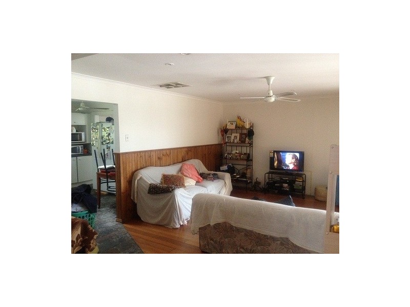 14 Pound Road, Hampton Park VIC 3976