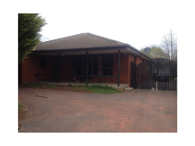 14 Pound Road, Hampton Park VIC 3976