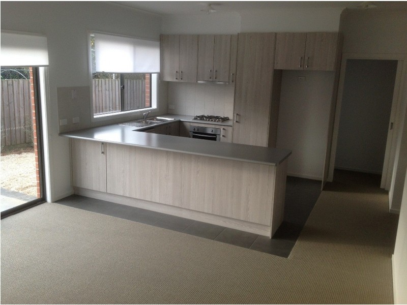 11 Lane Way, Cranbourne VIC 3977