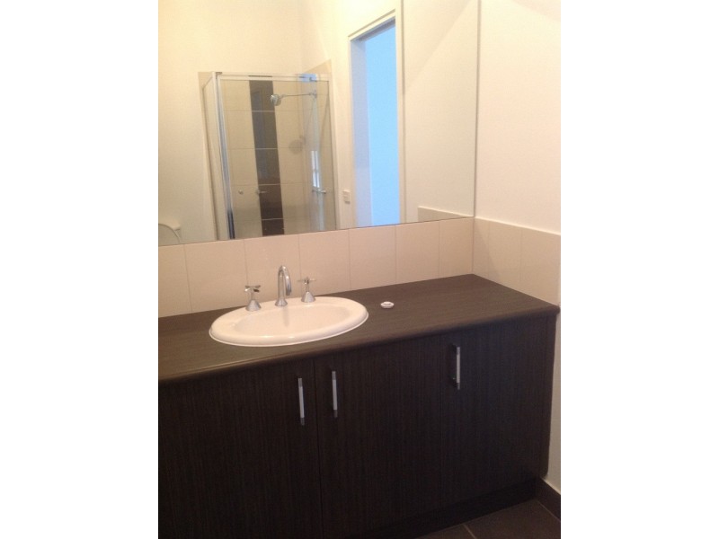 11 Lane Way, Cranbourne VIC 3977