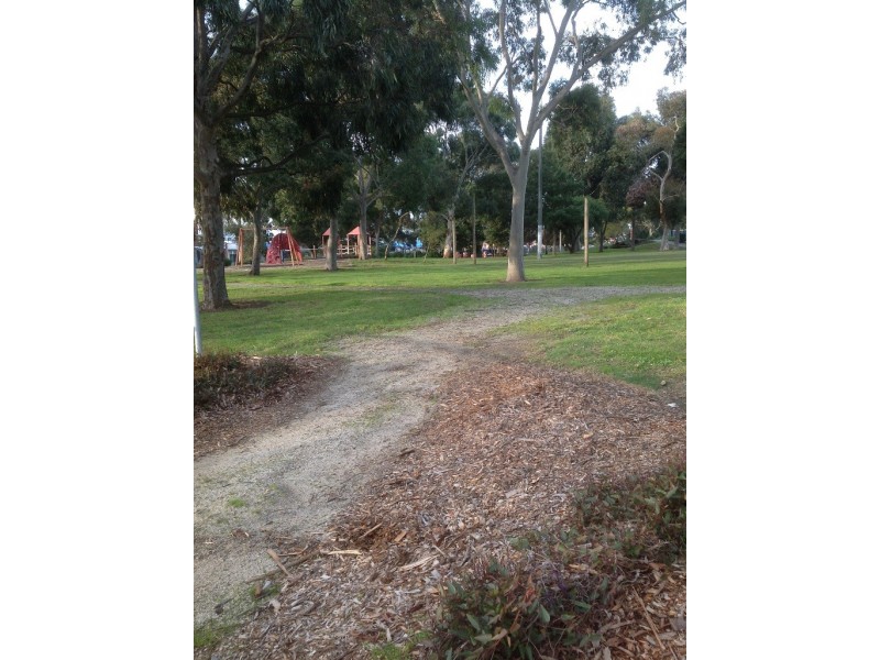 11 Lane Way, Cranbourne VIC 3977