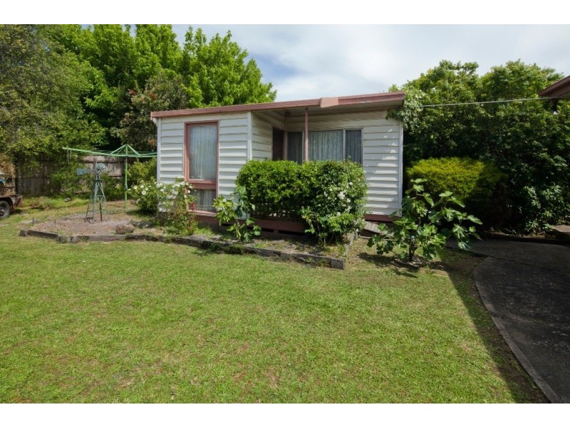 10 Deanswood Rd, Hampton Park VIC 3976