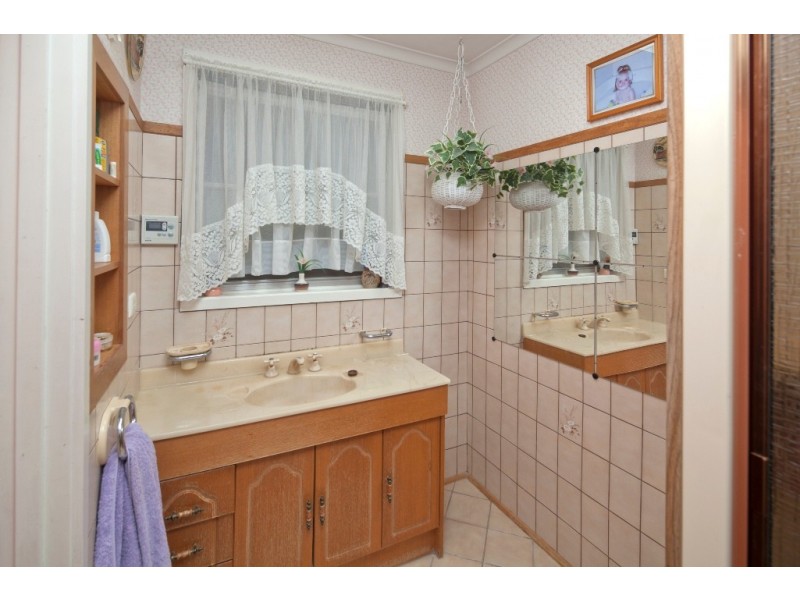 10 Deanswood Rd, Hampton Park VIC 3976