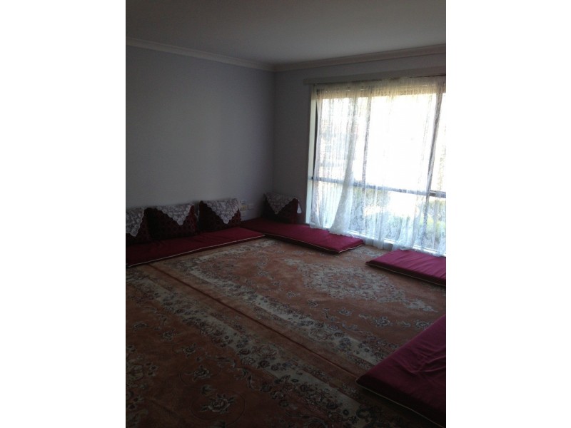 35 Bluegum Way, Hampton Park VIC 3976