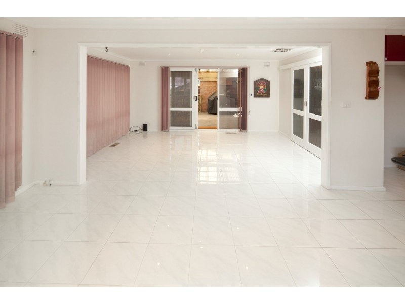 20 Corio Dr, Springvale South VIC 3172