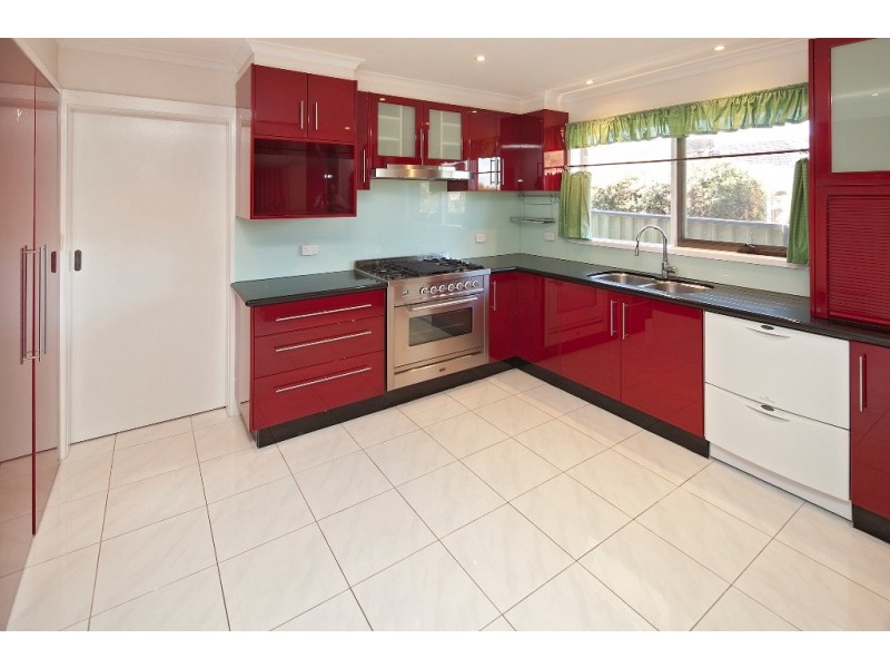 20 Corio Dr, Springvale South VIC 3172