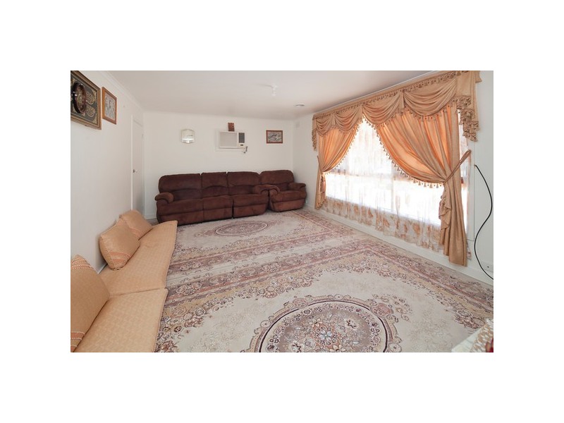 30 Betula Street, Doveton VIC 3177