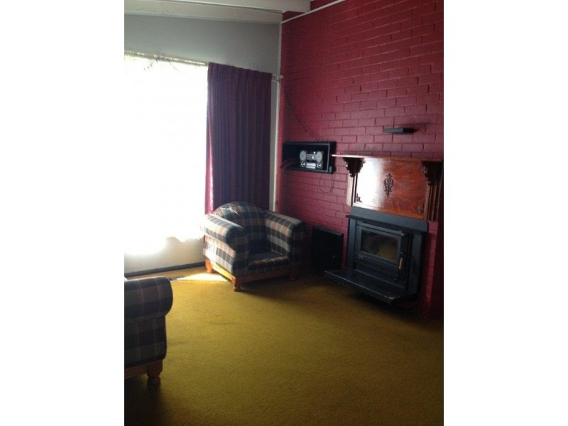 30 Hillside avenue, Dandenong North VIC 3175