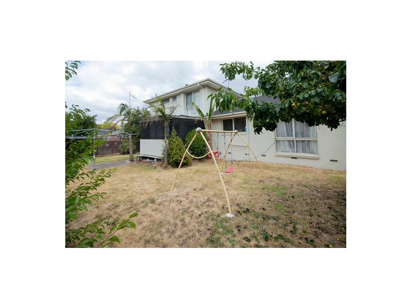 6 Lauriston Drive, Endeavour Hills VIC 3802