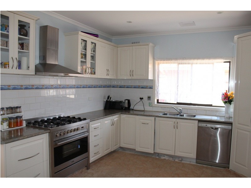 5 Maurice Street, Dandenong VIC 3175