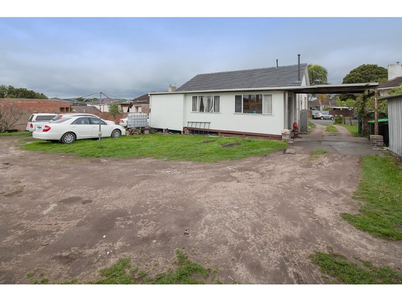 3 Esk Ct, Dandenong VIC 3175