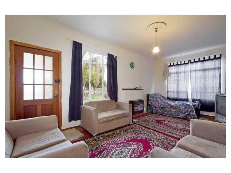 3 Esk Ct, Dandenong VIC 3175