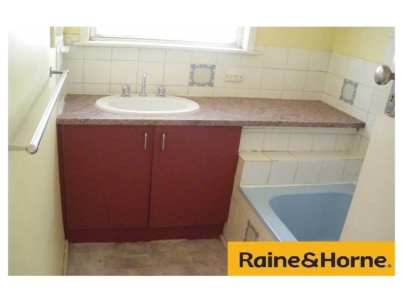 5 Laurina Ct, Doveton VIC 3177