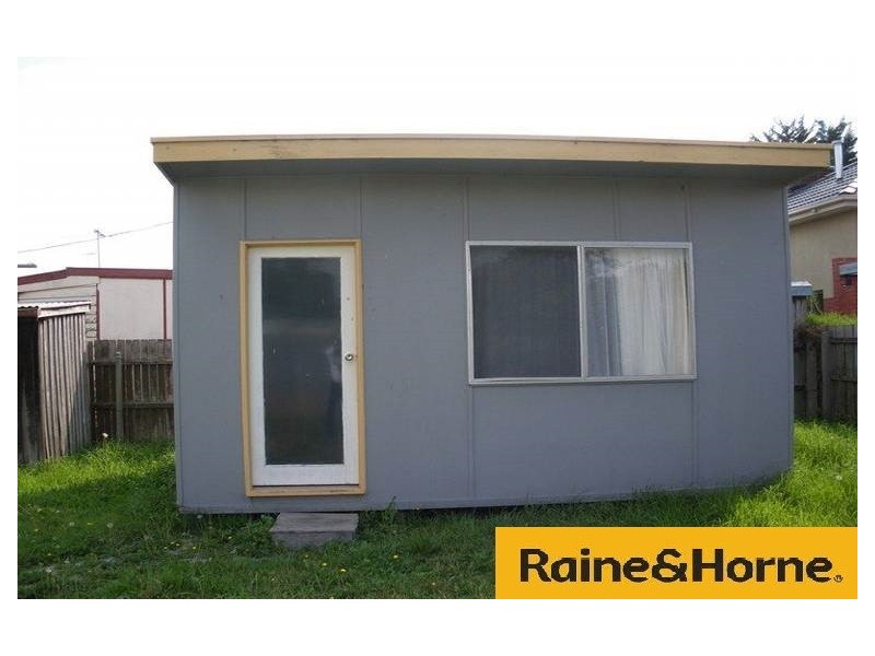 5 Laurina Ct, Doveton VIC 3177