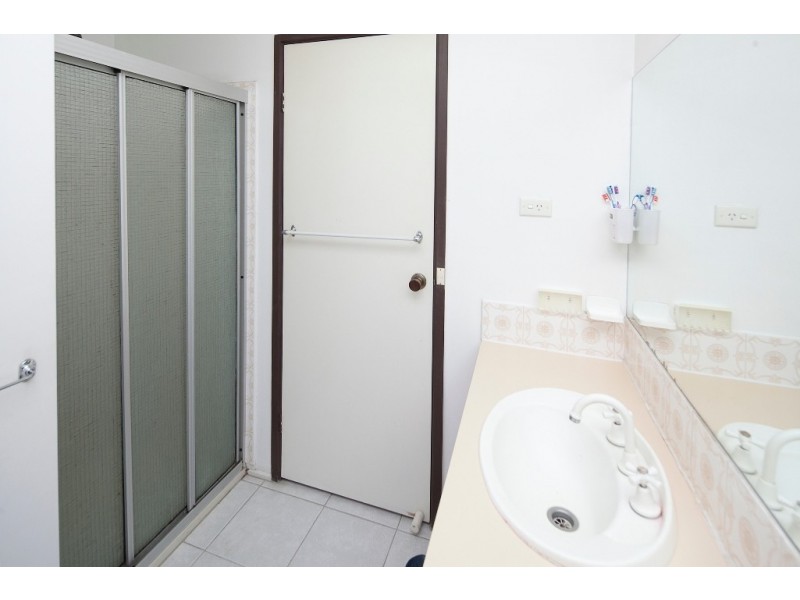 17 Millswyn Ave, Hampton Park VIC 3976