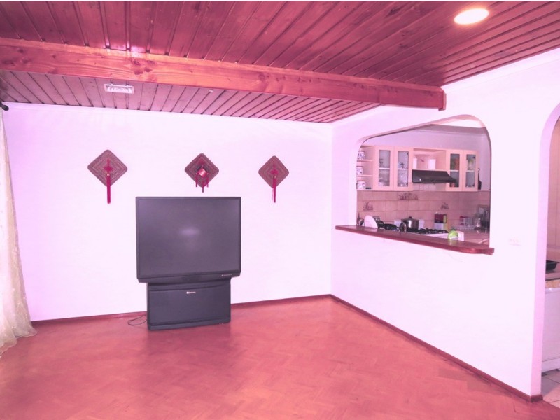 37 Kennington Park Drive, Endeavour Hills VIC 3802