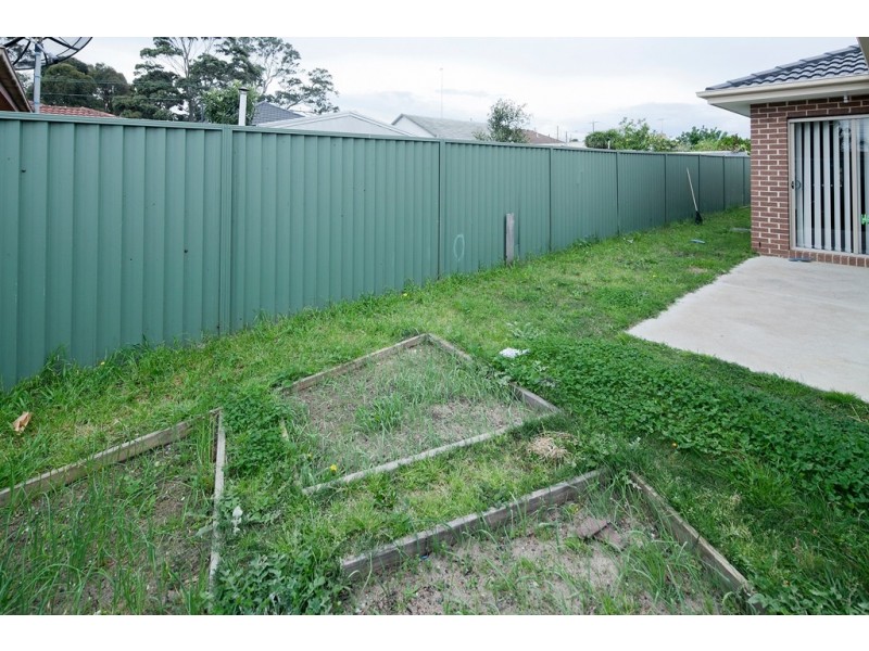 3/12 Prunus Gr, Doveton VIC 3177