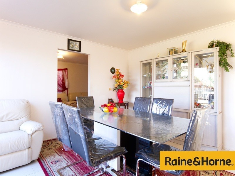 15 Valley View Rise, Hampton Park VIC 3976