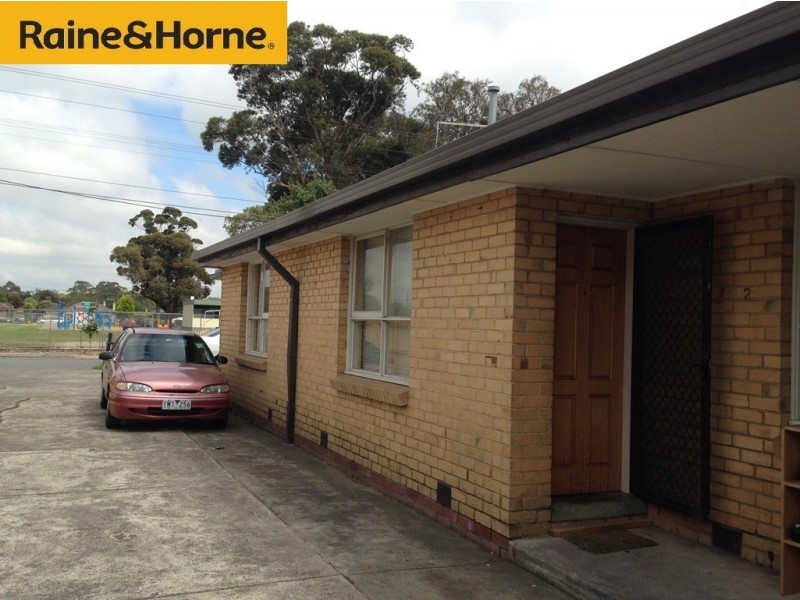 2/22 Jones Rd, Dandenong VIC 3175