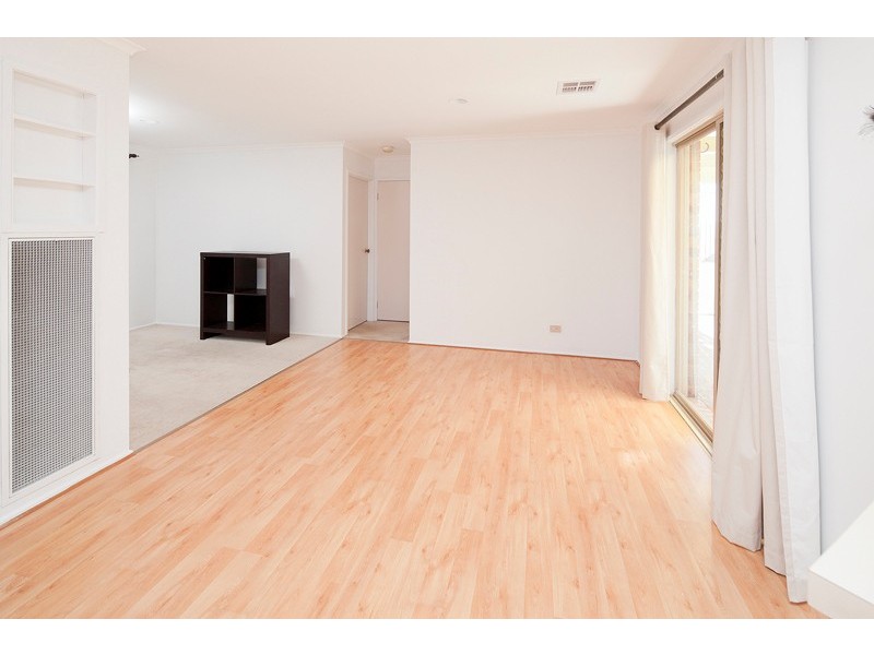 29 Glencairn Ave, Hallam VIC 3803