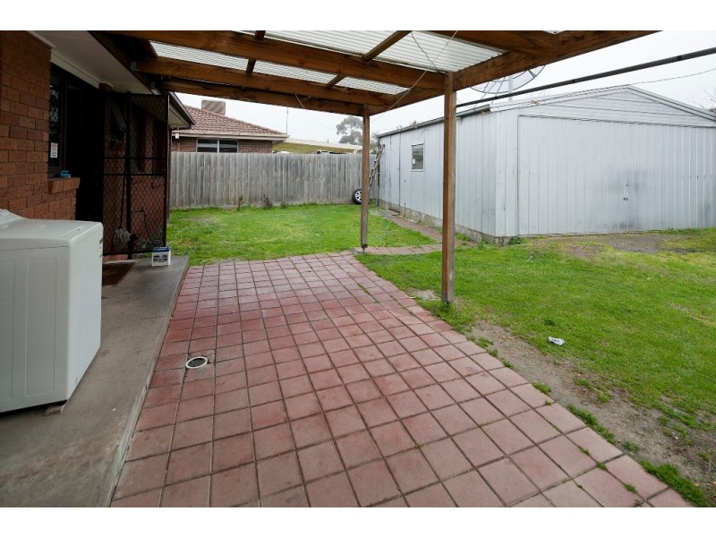 17 Millswyn Ave, Hampton Park VIC 3976