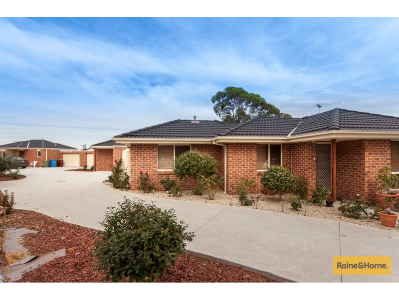 2/19 Pittosporum Grove, Doveton VIC 3177