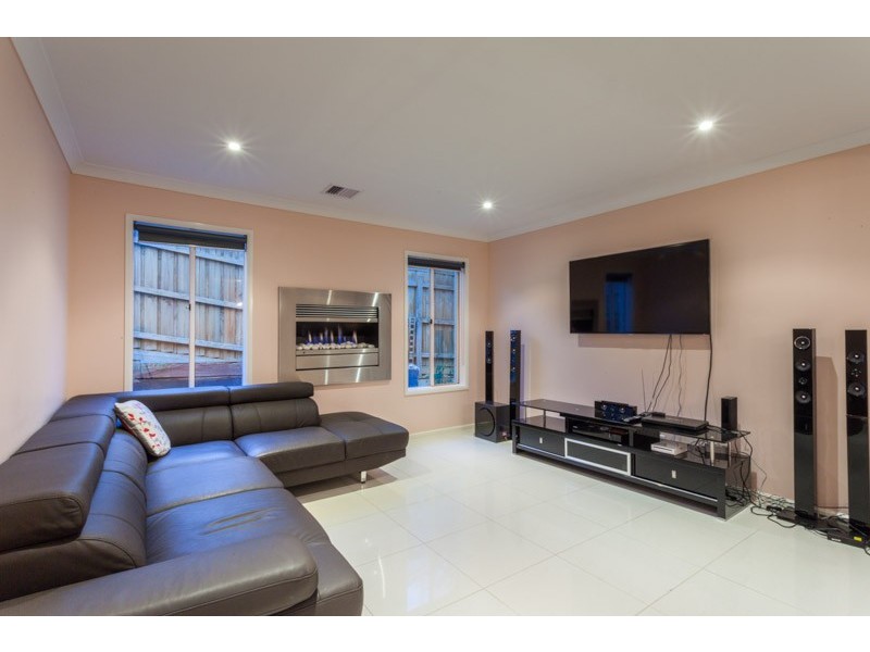 9 Fitzgerald Road, Hallam VIC 3803