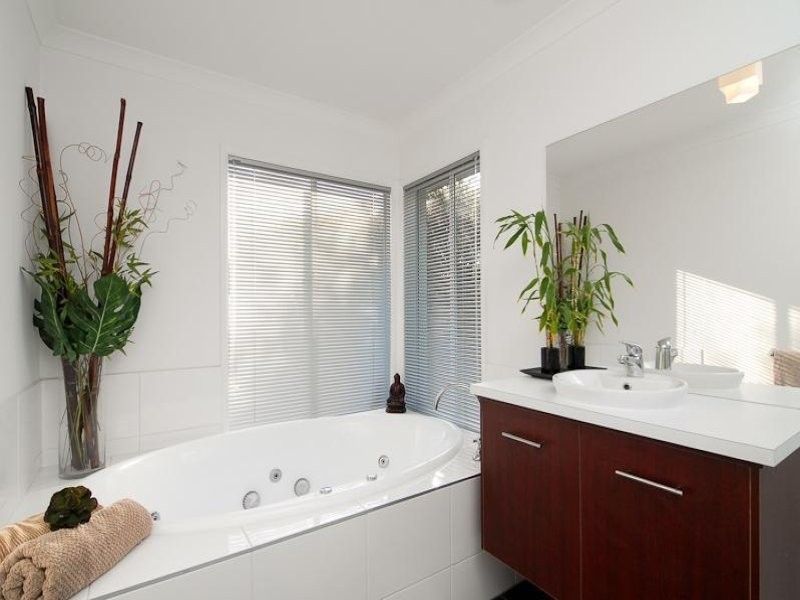 9 Fitzgerald Road, Hallam VIC 3803