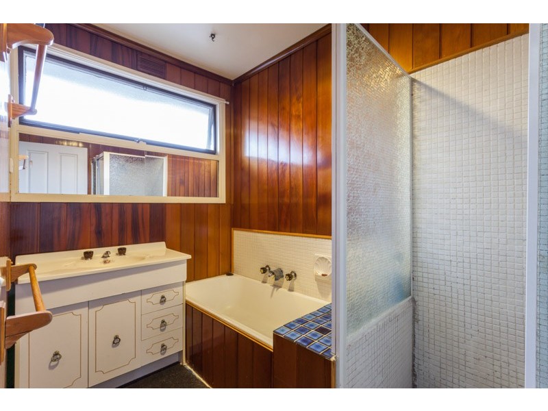 33 Kirribilli Avenue, Keysborough VIC 3173