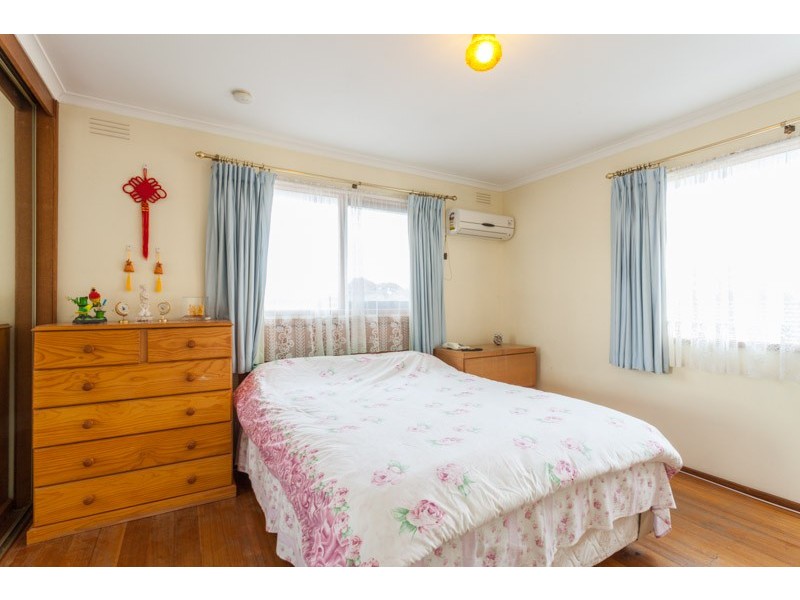 33 Kirribilli Avenue, Keysborough VIC 3173