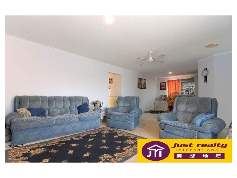 4 Brunel Court, Hampton Park VIC 3976