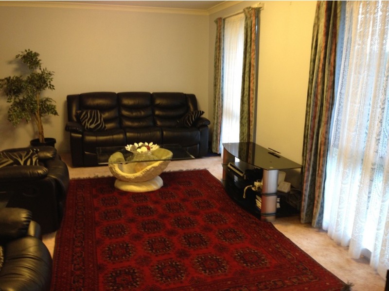 51 Nettle Drive, Hallam VIC 3803