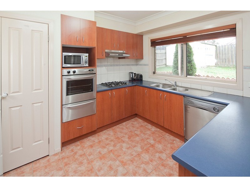 2 The Estuary, Hallam VIC 3803