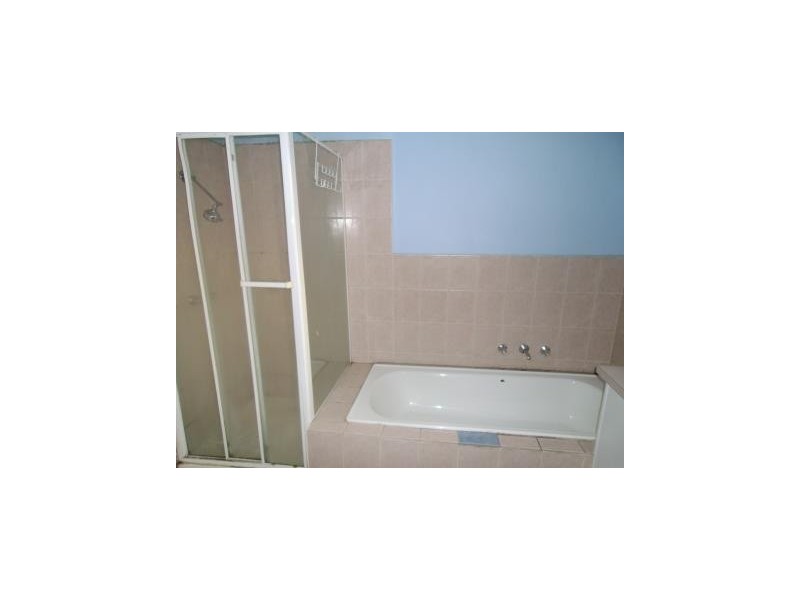 35 Amalfi Drive, Endeavour Hills VIC 3802