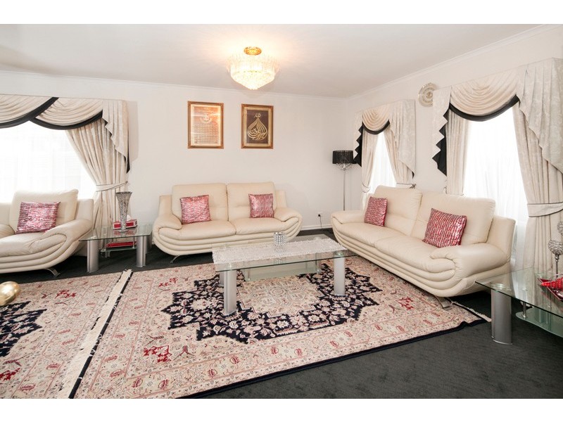 2 Minett Court, Narre Warren VIC 3805