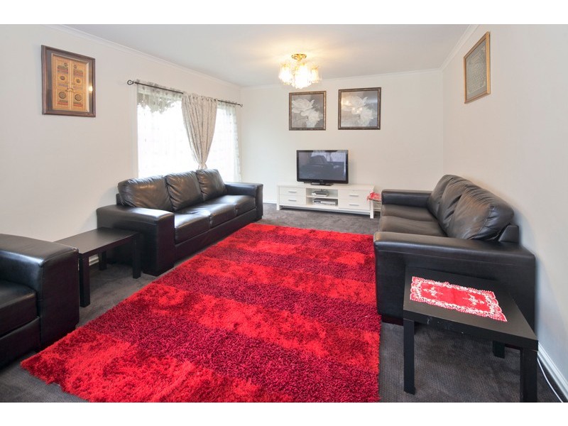 2 Minett Court, Narre Warren VIC 3805