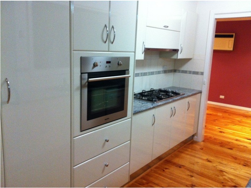 63 Sydney Parkinson Ave, Endeavour Hills VIC 3802