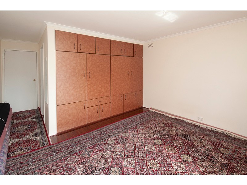 16 Thompson Court, Endeavour Hills VIC 3802